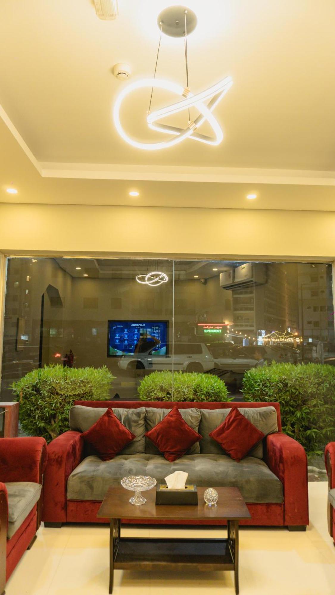 Pan Emirates Hotel Apartments Шарджа Екстер'єр фото